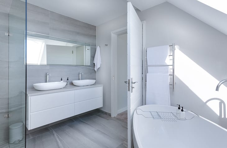 Bath Tub